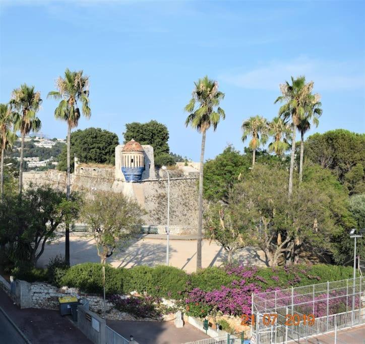 Iafrate-Oksoleil Apartment Villefranche-sur-Mer Luaran gambar